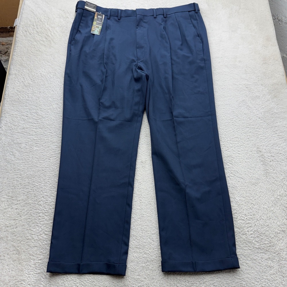 Haggar Mens Premium Comfort Pleated Dress Pants Blue 46x32 Classic Fit HD90651